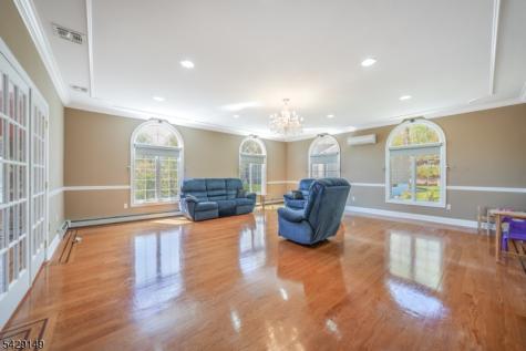 72 Gathering Hill Court Parsippany-troy Hills NJ 07950