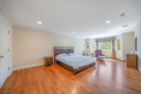 72 Gathering Hill Court Parsippany-troy Hills NJ 07950