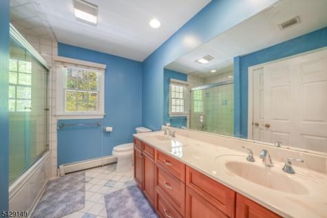 72 Gathering Hill Court Parsippany-troy Hills NJ 07950