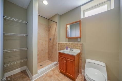 72 Gathering Hill Court Parsippany-troy Hills NJ 07950