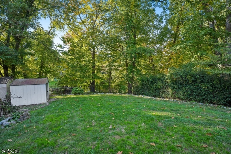 2 Elizabeth Place Denville NJ 07834