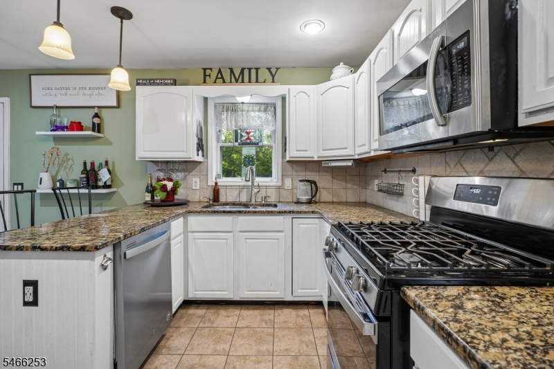 2 Elizabeth Place Denville NJ 07834