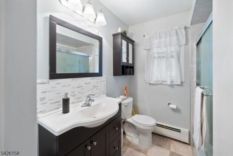746 Roessner Drive Union NJ 07083