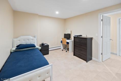 746 Roessner Drive Union NJ 07083
