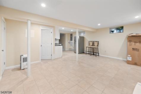 746 Roessner Drive Union NJ 07083