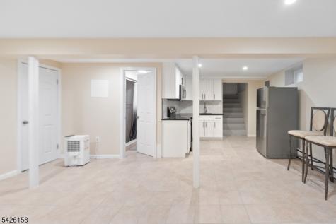 746 Roessner Drive Union NJ 07083