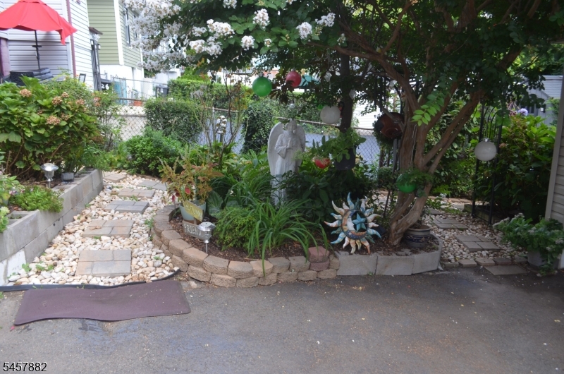 128 Hillside Terrace Irvington NJ 07111