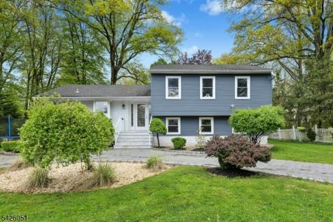 15 Roosevelt Avenue Berkeley Heights NJ 07922