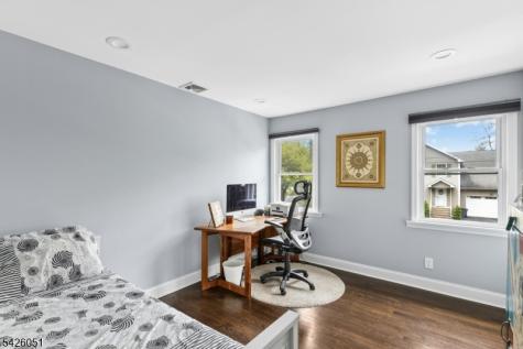 15 Roosevelt Avenue Berkeley Heights NJ 07922