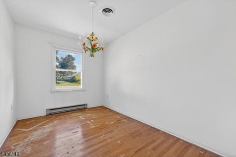800 Lynda Road Lopatcong NJ 08865