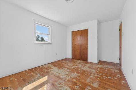 800 Lynda Road Lopatcong NJ 08865