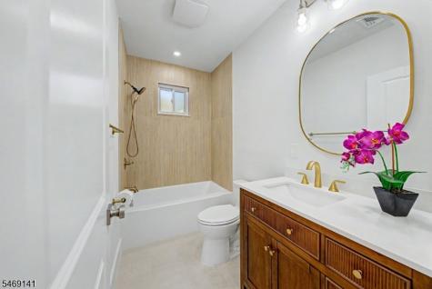 173 Lake Avenue Boonton NJ 07005
