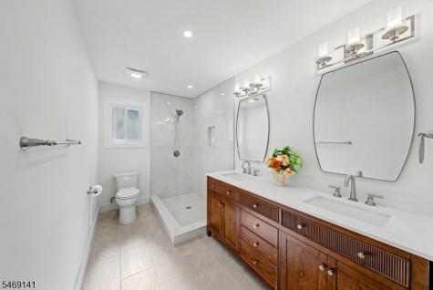 173 Lake Avenue Boonton NJ 07005