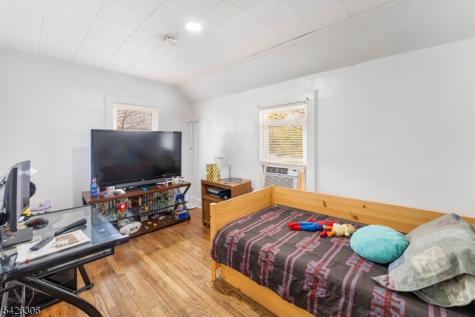 100 Washington Place Teaneck NJ 07666
