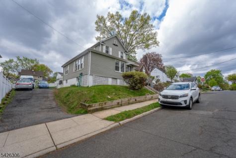 100 Washington Place Teaneck NJ 07666