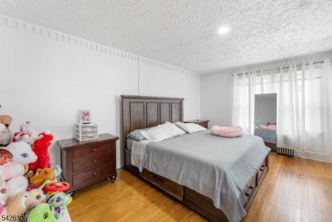 100 Washington Place Teaneck NJ 07666