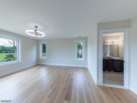 1449 Trenton Harbourton Hopewell NJ 08534