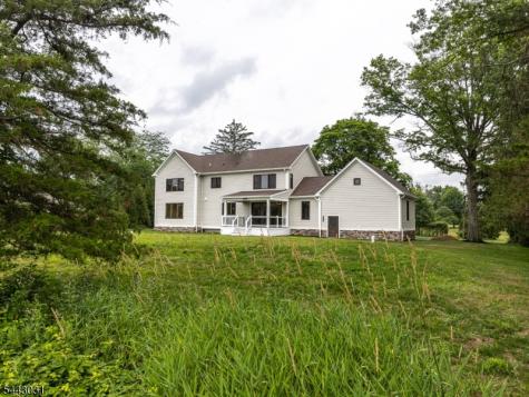 1449 Trenton Harbourton Hopewell NJ 08534