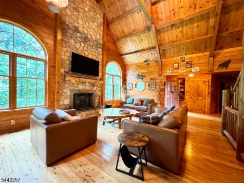 155 Knowlton Road Knowlton NJ 07832