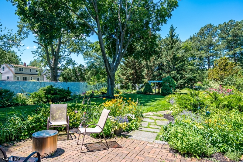 23 Rose Street Metuchen NJ 08840