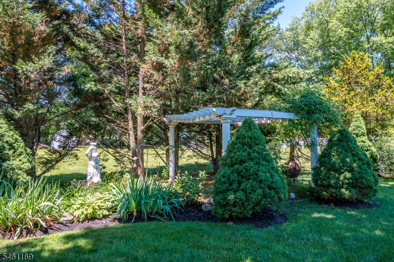 23 Rose Street Metuchen NJ 08840