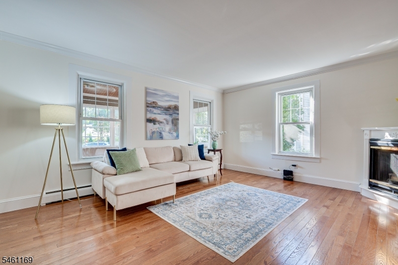 23 Rose Street Metuchen NJ 08840