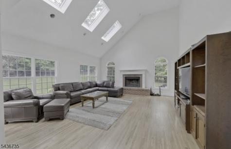 66 Beachmont Terrace North Caldwell NJ 07006