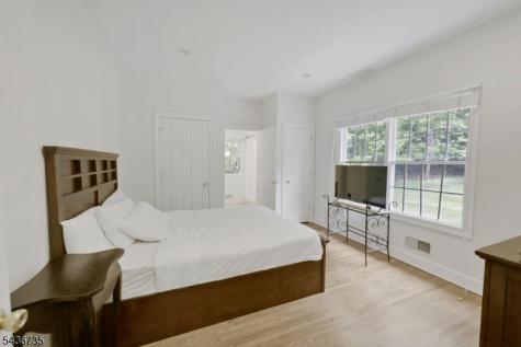 66 Beachmont Terrace North Caldwell NJ 07006