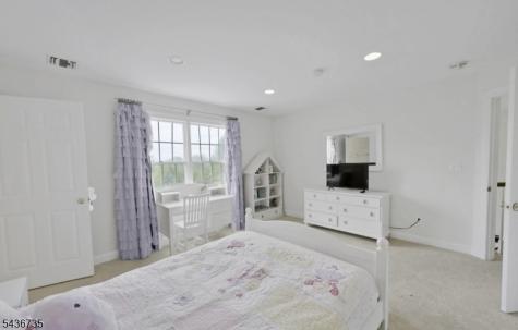 66 Beachmont Terrace North Caldwell NJ 07006