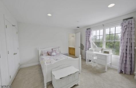 66 Beachmont Terrace North Caldwell NJ 07006