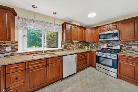 82 Duval Street Bridgewater NJ 08807