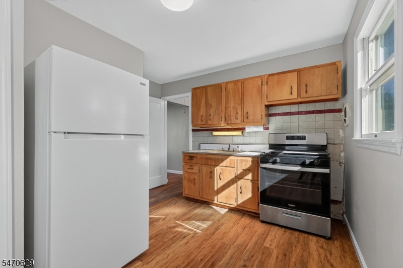 214 Washington Place Totowa NJ 07512