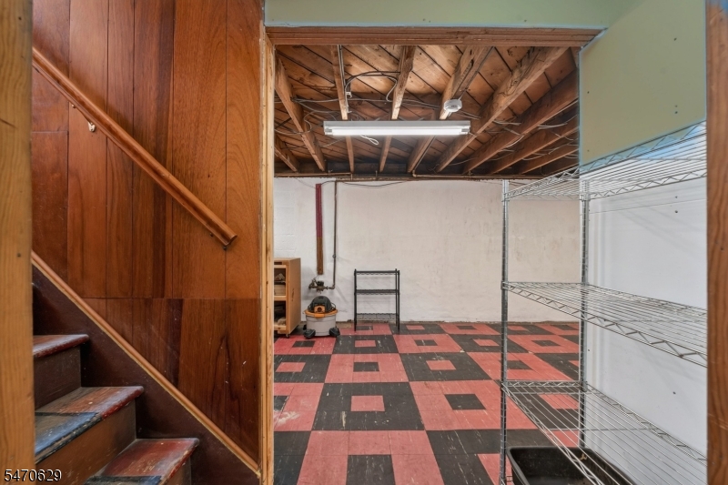 214 Washington Place Totowa NJ 07512