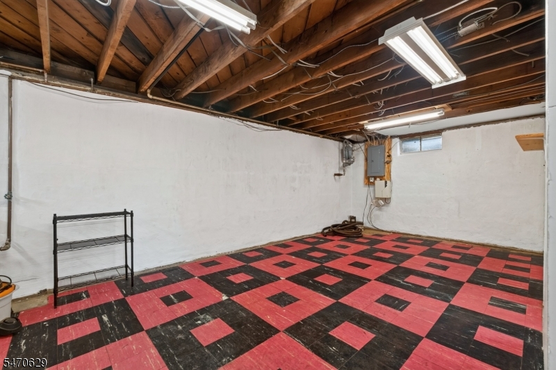 214 Washington Place Totowa NJ 07512