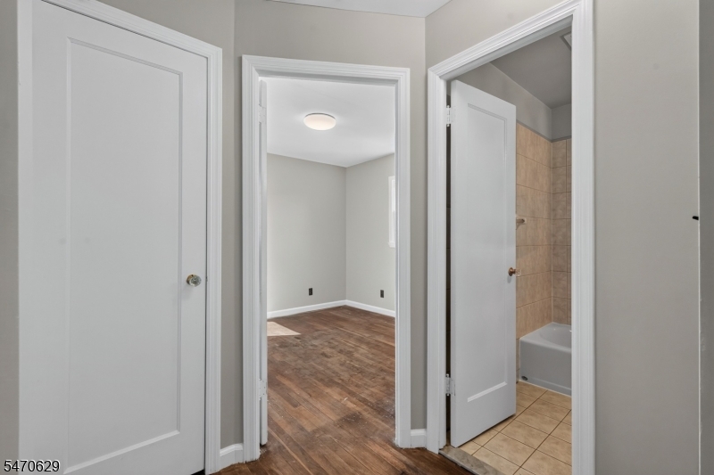 214 Washington Place Totowa NJ 07512