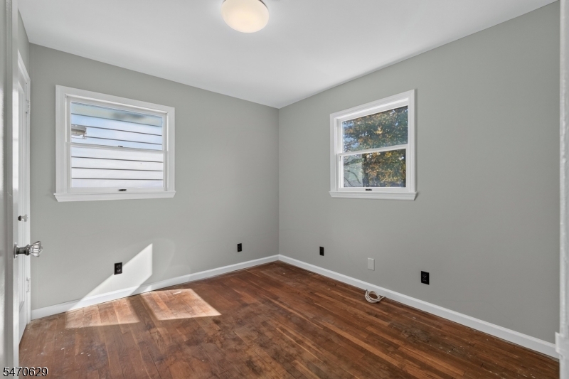 214 Washington Place Totowa NJ 07512