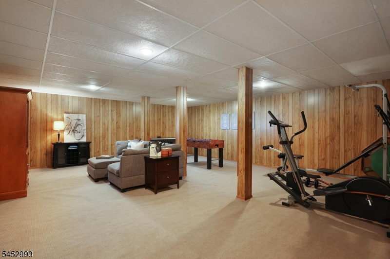 3 Ivy Lane Hillsborough NJ 08844