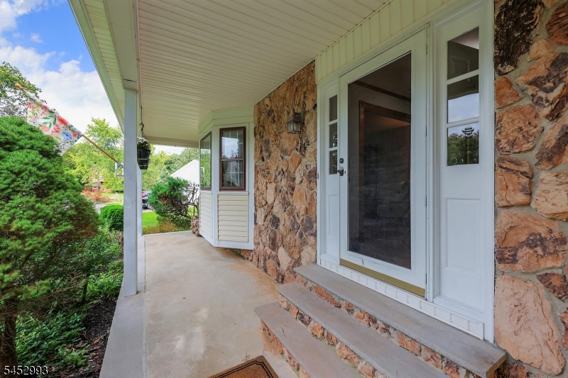 3 Ivy Lane Hillsborough NJ 08844