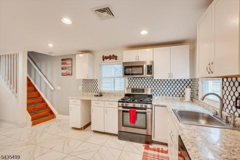 47 Maple Street South River NJ 08882