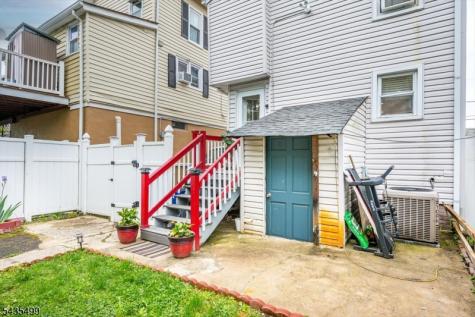 47 Maple Street South River NJ 08882