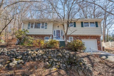 103 Cedar Road Ringwood NJ 07456