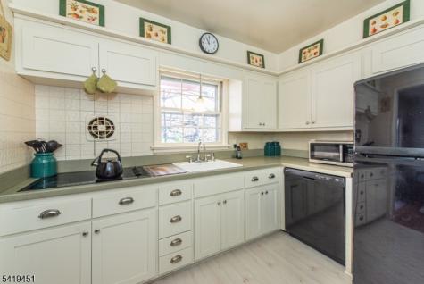 103 Cedar Road Ringwood NJ 07456