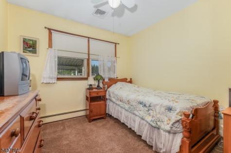 24 Hardscrabble Hill Road Raritan NJ 08822