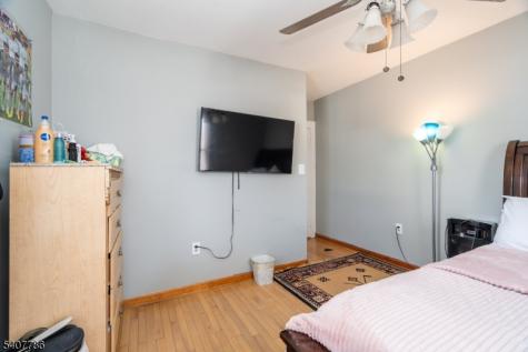 18 Elycroft Avenue E Rockaway NJ 07866
