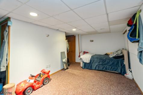 18 Elycroft Avenue E Rockaway NJ 07866