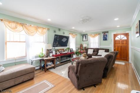 18 Elycroft Avenue E Rockaway NJ 07866