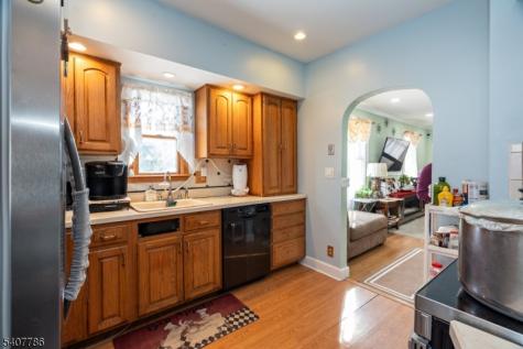 18 Elycroft Avenue E Rockaway NJ 07866