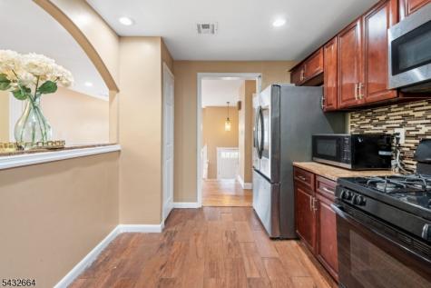 2313 Halsey Street Union NJ 07083