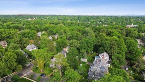 4 Kermit Road Maplewood NJ 07040