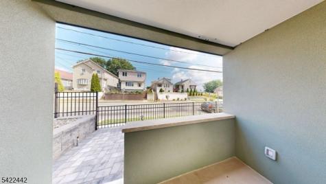 376 5TH Avenue Paterson NJ 07514